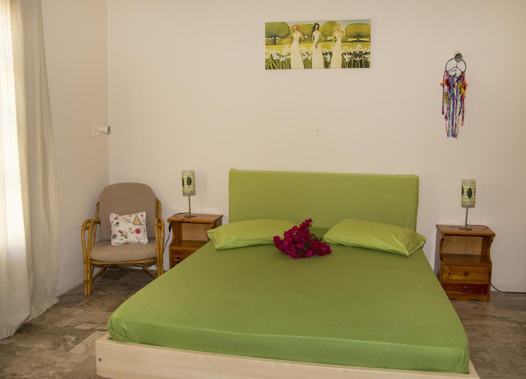 Condillia II Hotel Spétses Екстериор снимка