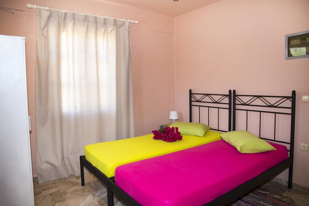 Condillia II Hotel Spétses Екстериор снимка